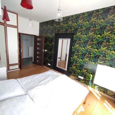 Apartament Przy Galerii Forum Gliwice Witkiewicza Exteriér fotografie