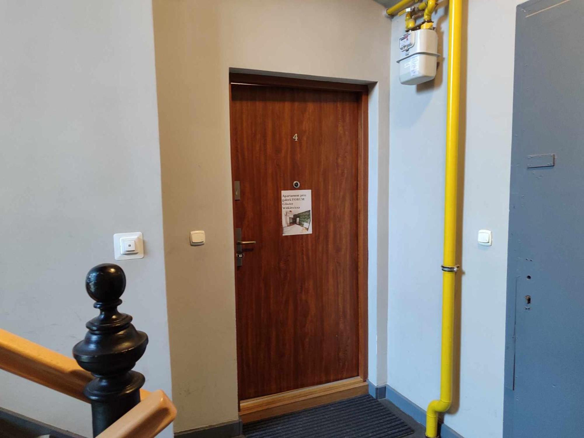 Apartament Przy Galerii Forum Gliwice Witkiewicza Exteriér fotografie